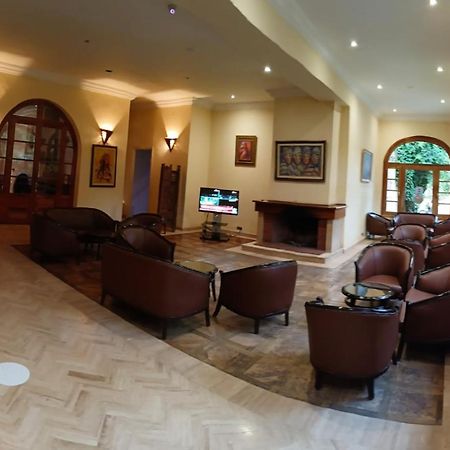 Hotel Panorama Азру Экстерьер фото