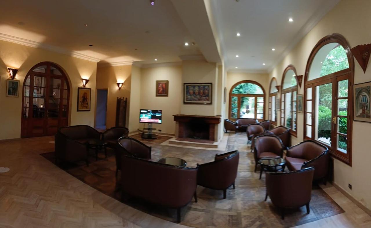 Hotel Panorama Азру Экстерьер фото